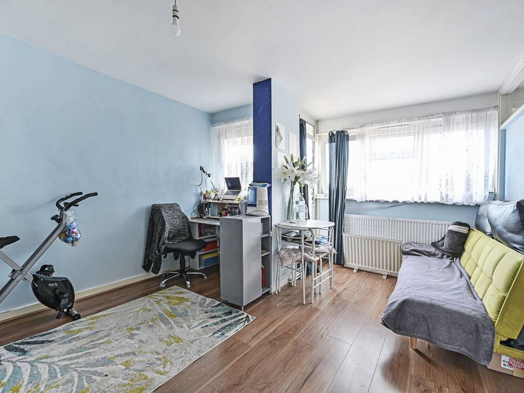 Fellows Court, Weymouth Terrace, Bethnal Green, London E2