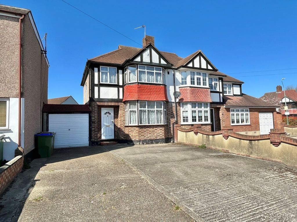 3 bed semidetached house for sale in Days Lane, Sidcup, Kent DA15 Zoopla