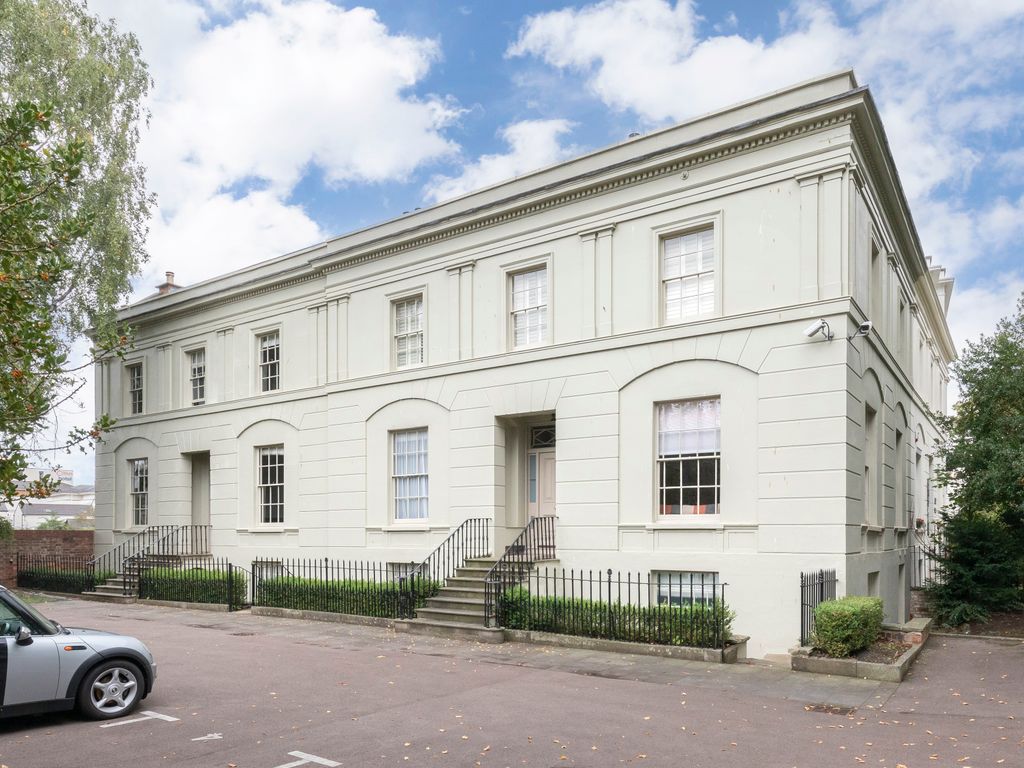 Oriel Road, Cheltenham GL50  