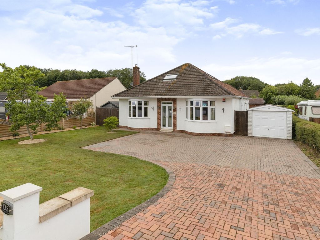 4 bed detached bungalow for sale in Badminton Road, Coalpit Heath