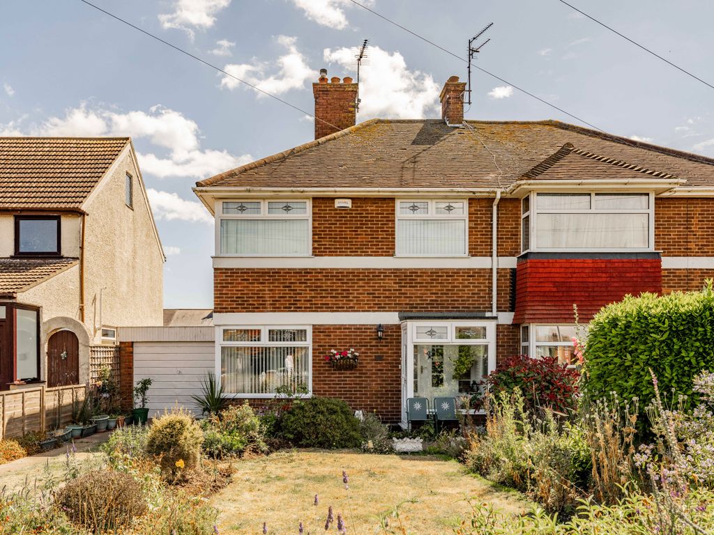 3 bed semidetached house for sale in Beatty Road, Great Yarmouth NR30