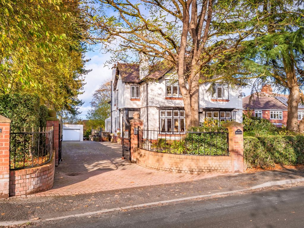 4 bed detached house for sale in Prospect Road, Market Drayton TF9 Zoopla