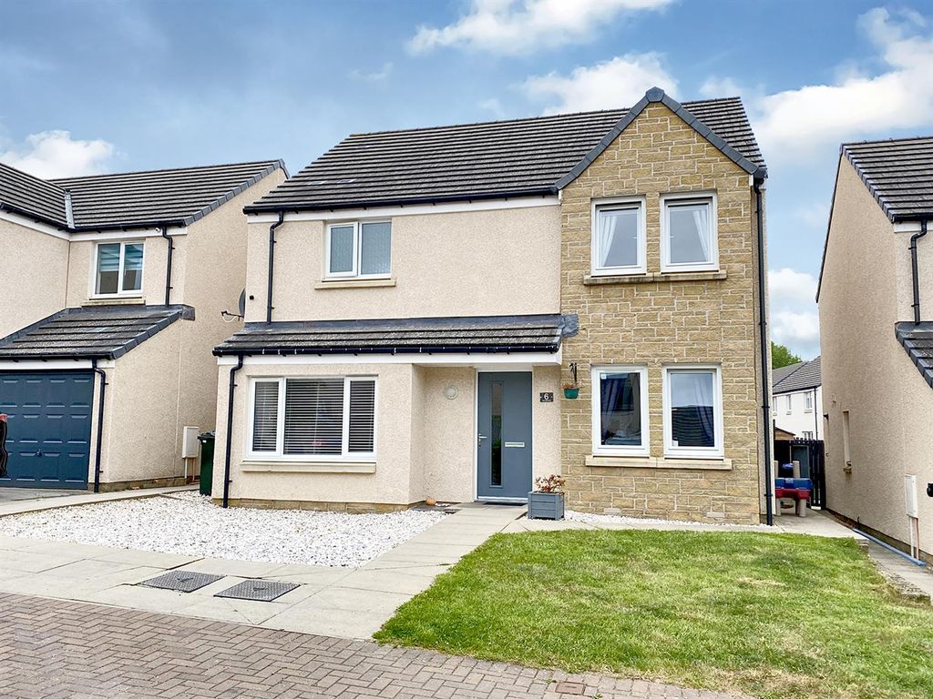 4 bed detached house for sale in 6 Bell Gardens, Perth PH2, £285,000