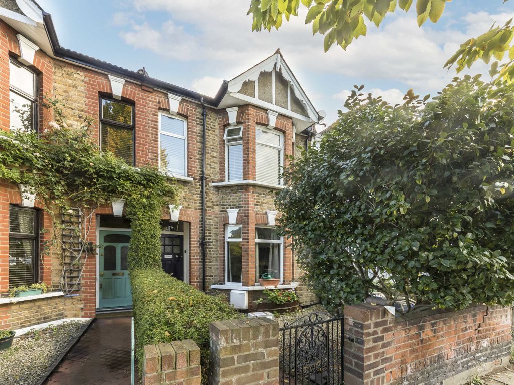 2 bed property for sale in Northcroft Road, London W13, £850,000 Zoopla