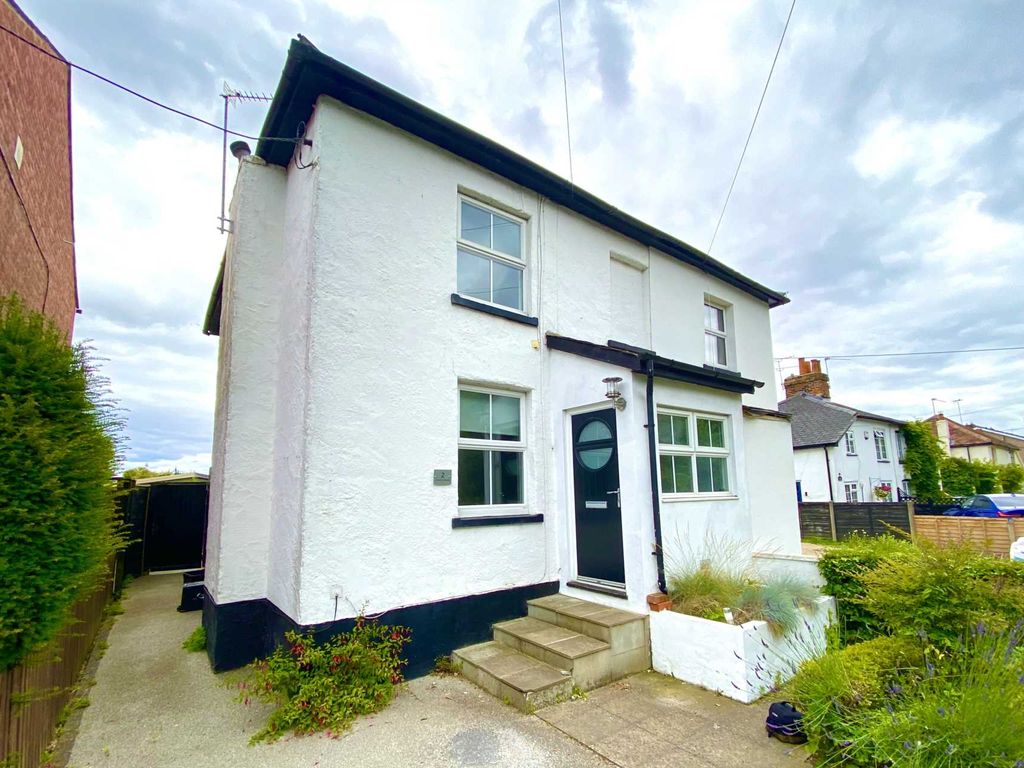 2 bed semidetached house for sale in Davis Street, Hurst RG10 Zoopla