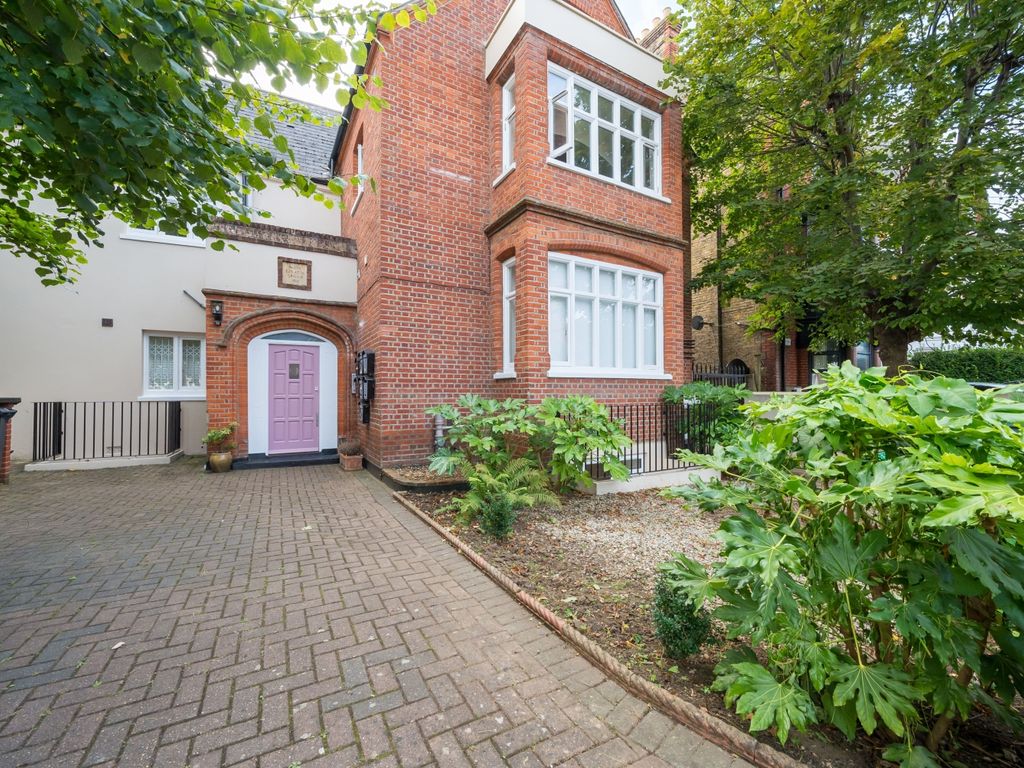 1 bed flat for sale in Lewin Road, London SW16, £325,000 Zoopla