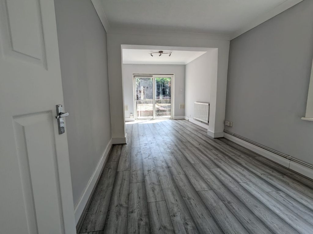 2 bed flat to rent in Derby Road, Croydon CR0 Zoopla