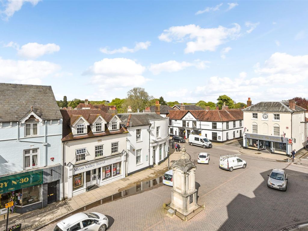 1 bed property to rent in High Street, Petersfield GU32 Zoopla