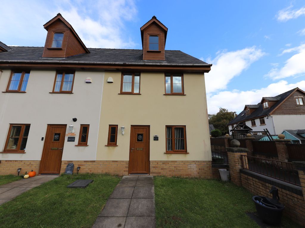 4 bed terraced house to rent in Pontpren, Penderyn, Aberdare CF44, £895