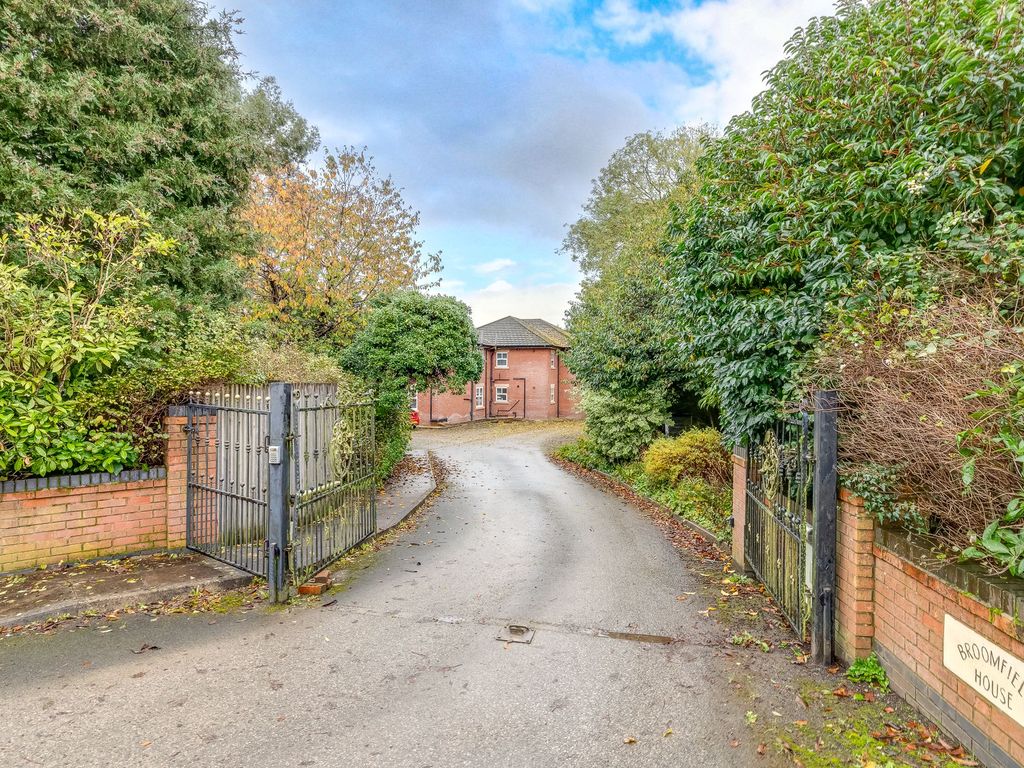 2 bed flat for sale in Bradley Lane, Standish WN6, £110,000 Zoopla