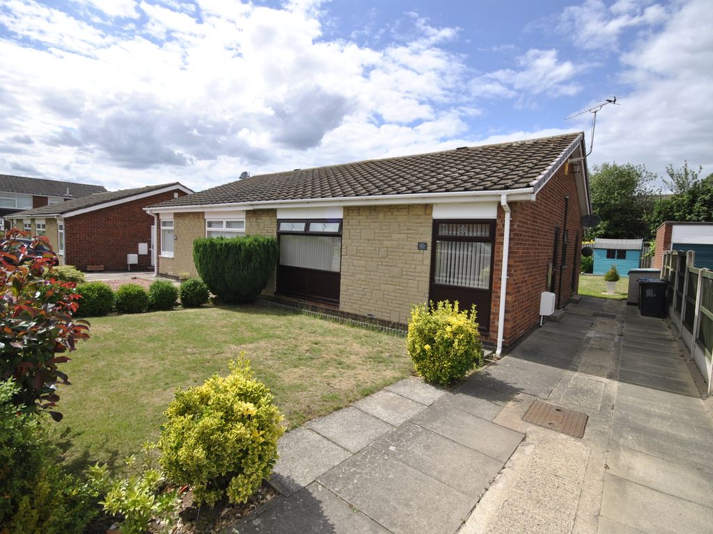 2 bed semidetached bungalow for sale in Welton Close, Bessacarr
