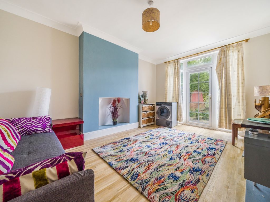 4 bed semidetached house for sale in Verdant Lane, London SE6 Zoopla