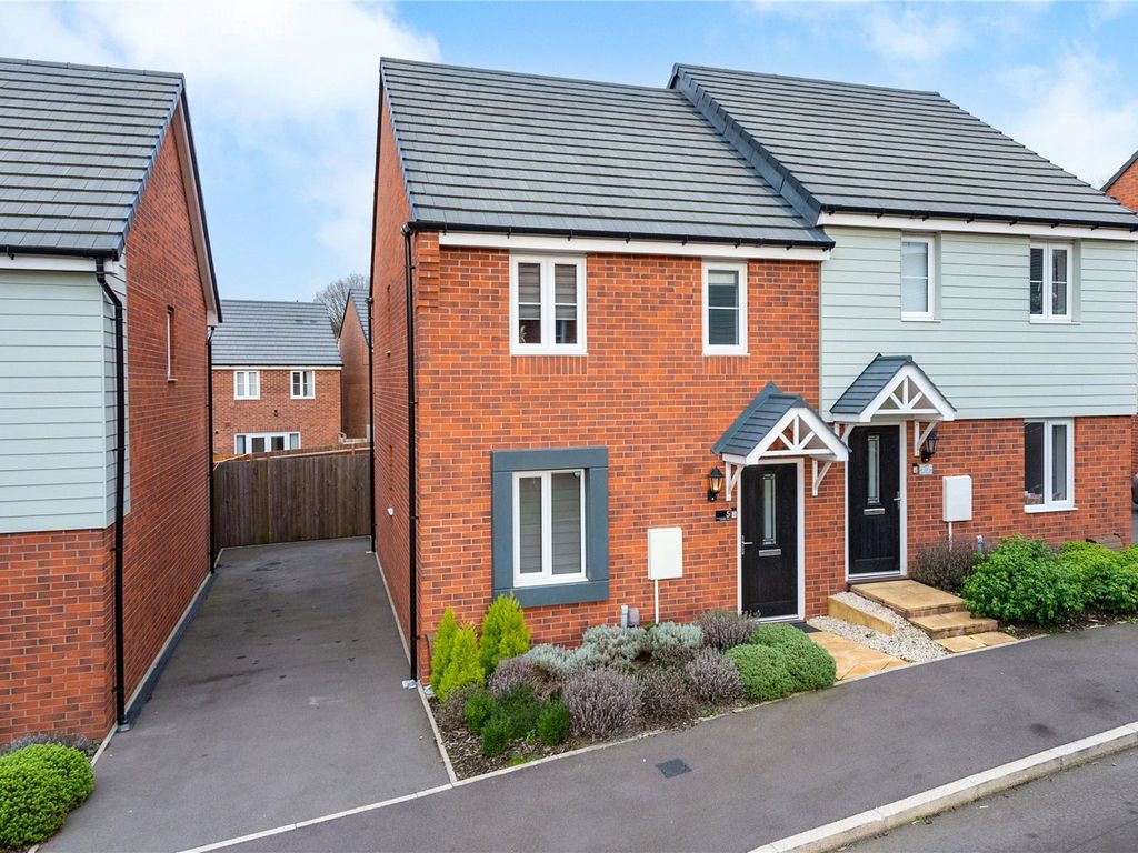 3 bed semidetached house for sale in Handley Way, Overdale, Telford