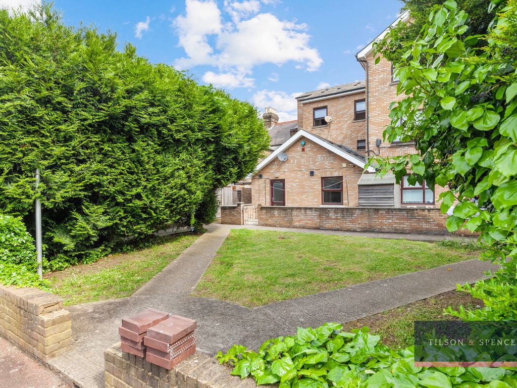 1 bed flat for sale in Kays Court, Nags Head Road, Enfield EN3 Zoopla