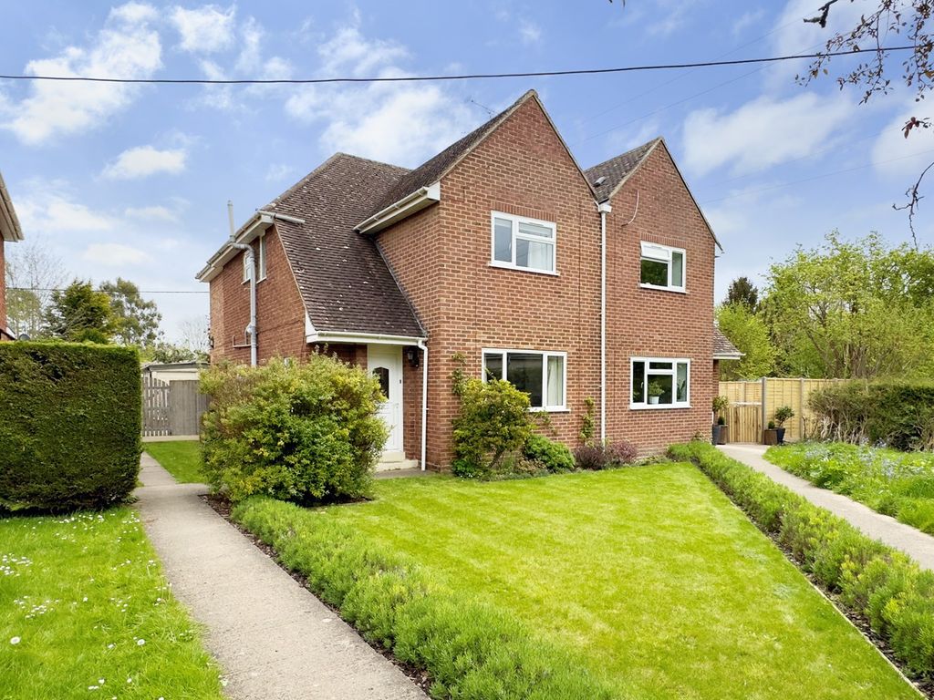 3 bed semidetached house for sale in White Road, East Hendred, Wantage