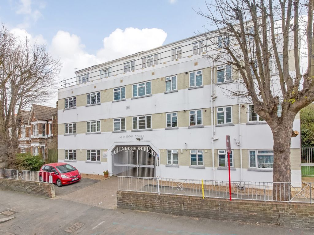 2 bed flat for sale in Clive Road, Dulwich, London SE21 Zoopla