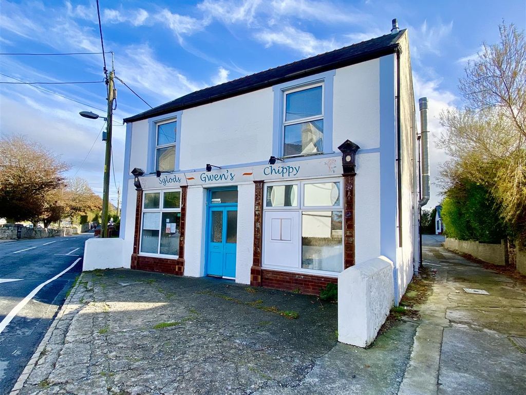 3 bed semidetached house for sale in Lon Uchaf, Morfa Nefyn, Pwllheli LL53 Zoopla