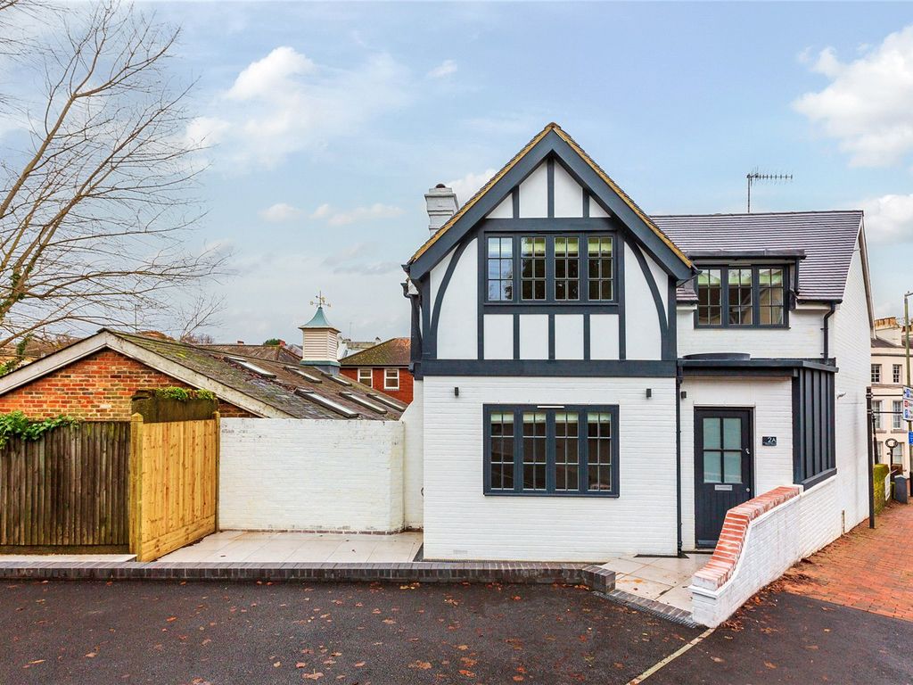 3 bed detached house to rent in Frant Road, Tunbridge Wells, Kent TN2, £2,750 pcm Zoopla