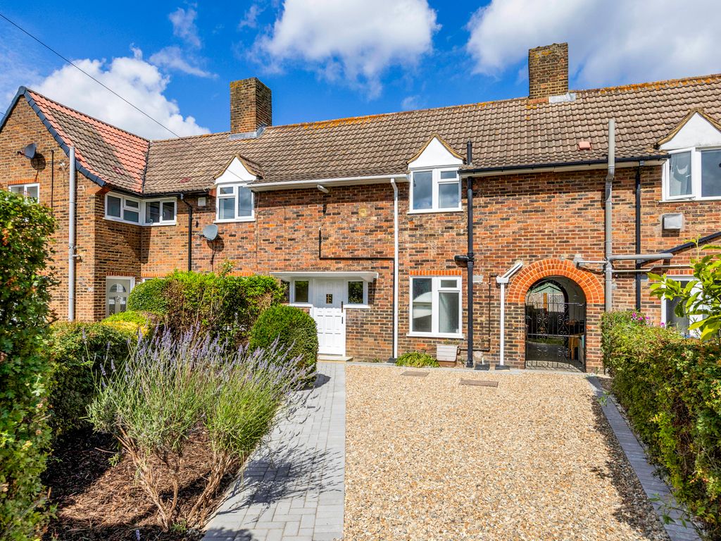 3 bed terraced house for sale in Haynt Walk, Raynes Park SW20, £680,000