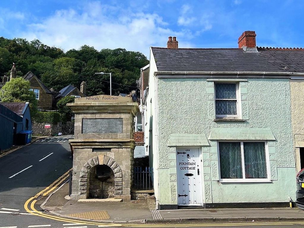 2 bed end terrace house for sale in 586 Mumbles Rd, Mumbles, Swansea