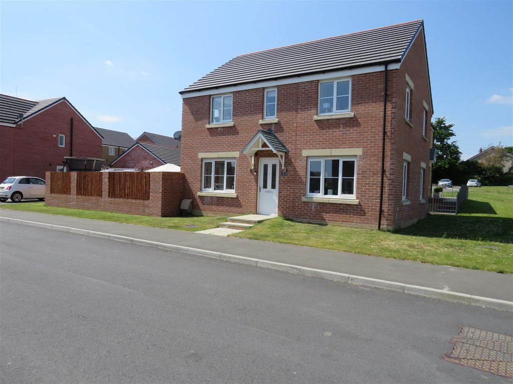 4 bed detached house for sale in Maes Y Glo, Llanelli SA14 Zoopla