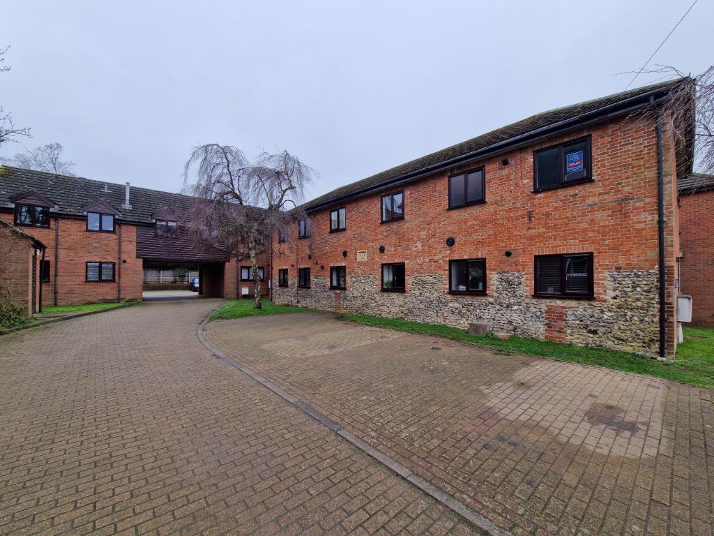 2 bed flat to rent in Mendham Lane, Redenhall, Harleston IP20 Zoopla