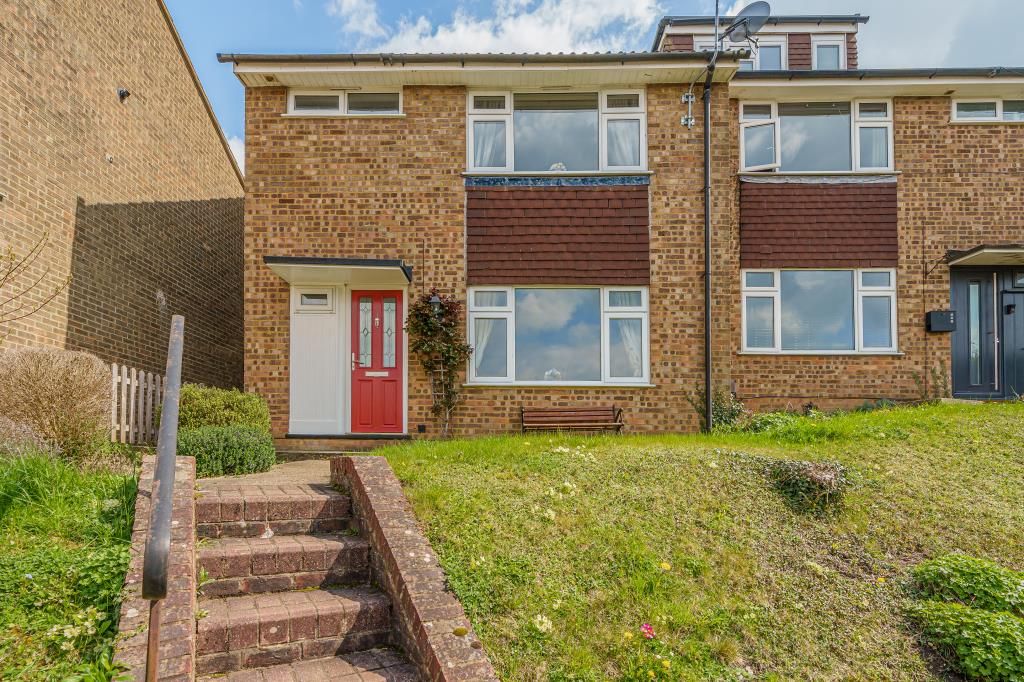 3 bed semidetached house to rent in Frances Street, Chesham HP5 Zoopla