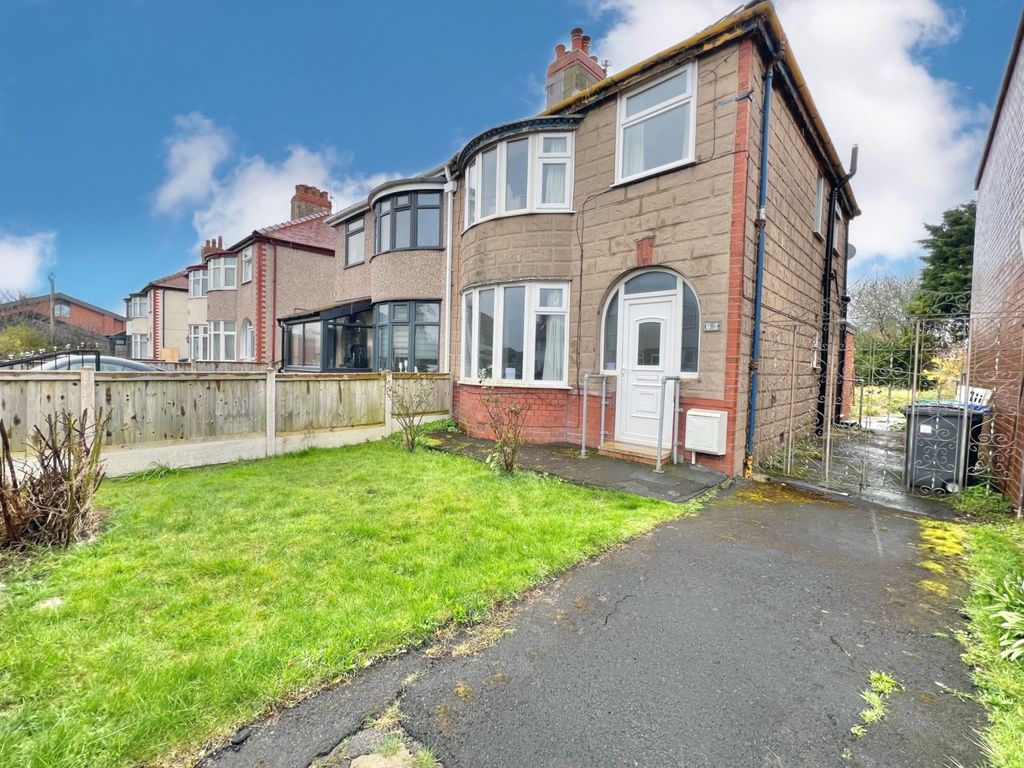 3 bed semidetached house for sale in Conway Avenue, Cleveleys FY5, £