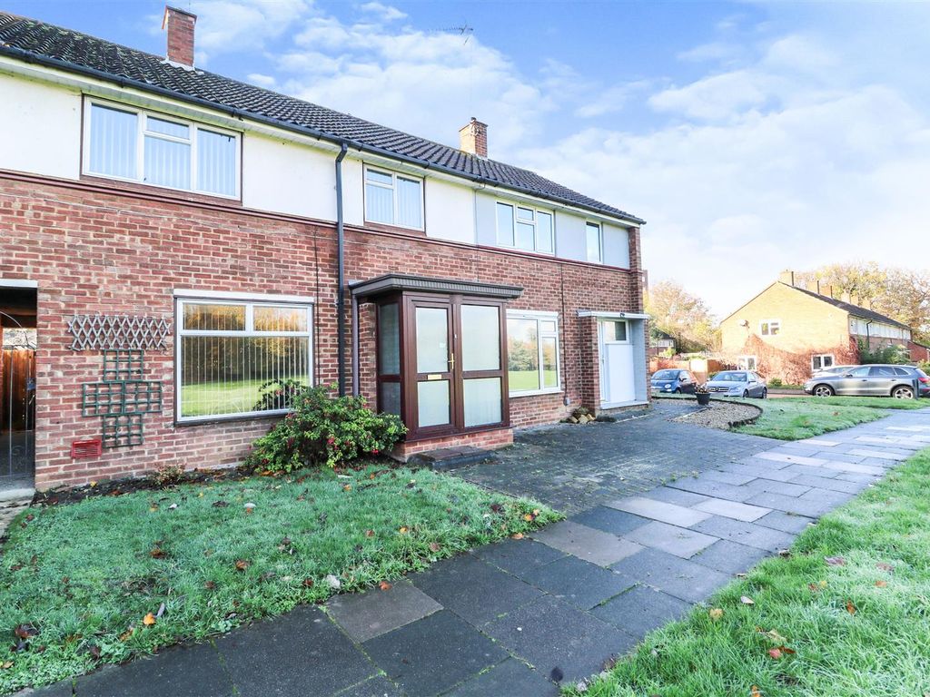 3 bed terraced house for sale in Fesants Croft, Harlow CM20 Zoopla