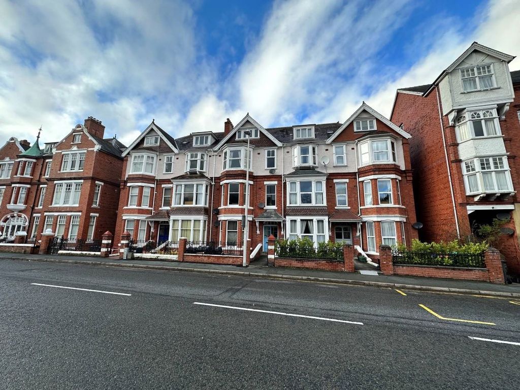 1 bed flat for sale in Flat 1 Sorrento, Temple Street, Llandrindod