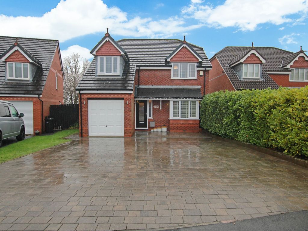 4 bed detached house for sale in Green Meadows, Westhoughton BL5, £