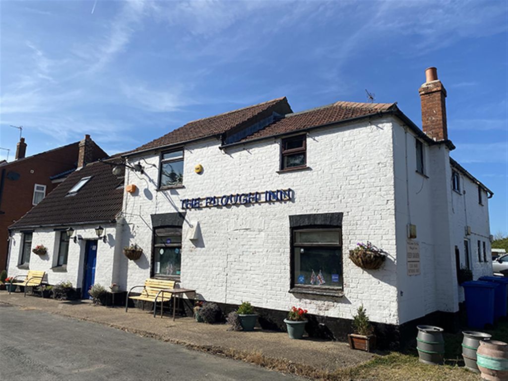 Pub/bar for sale in Northside Road, Hollym, Withernsea HU19 Zoopla
