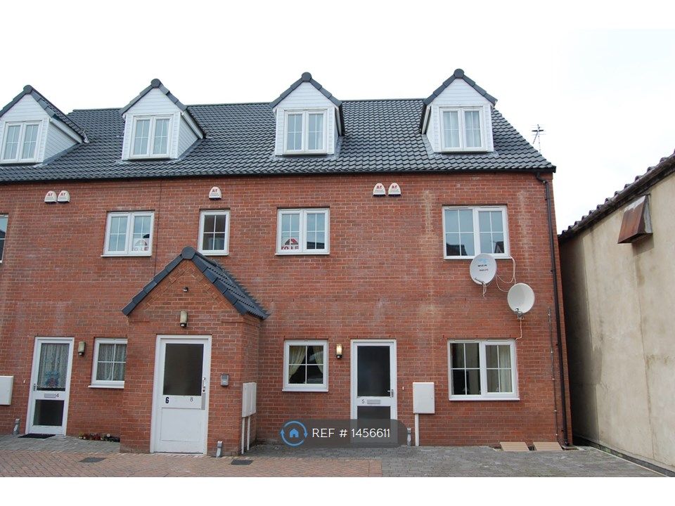 2 bed flat to rent in Drummond Road, Skegness PE25 Zoopla