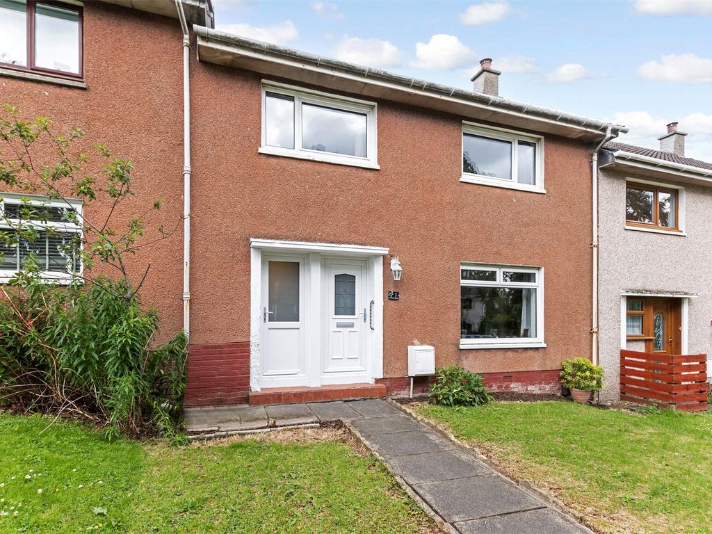 3 bed terraced house for sale in Lindores Place, West Mains, East