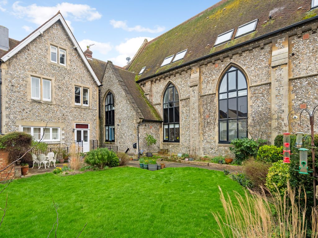 2 bed flat for sale in Ship Street, ShorehamBySea BN43, £350,000 Zoopla