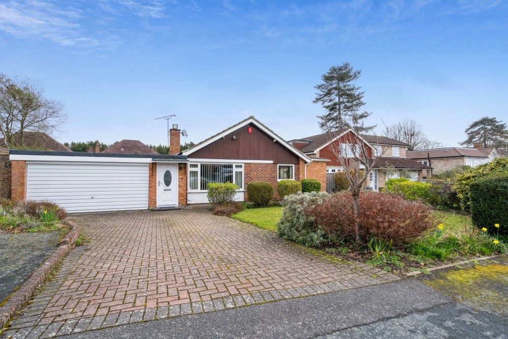 3 bed detached house for sale in Long Close, Farnham Common SL2 Zoopla