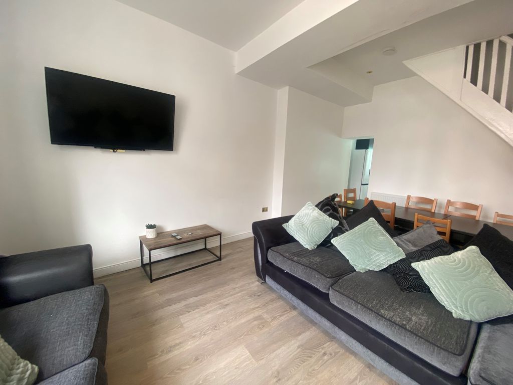 4 bed terraced house to rent in St. Helens Road, Swansea SA1, £1,200