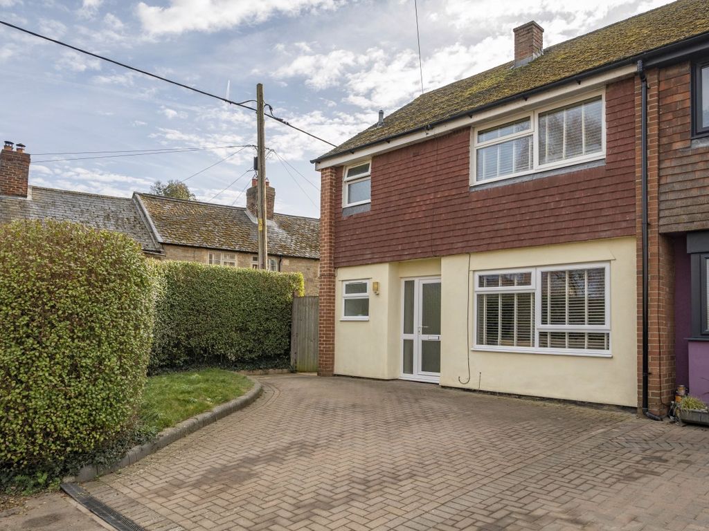 3 bed end terrace house for sale in Hinton Waldrist, Faringdon SN7 Zoopla