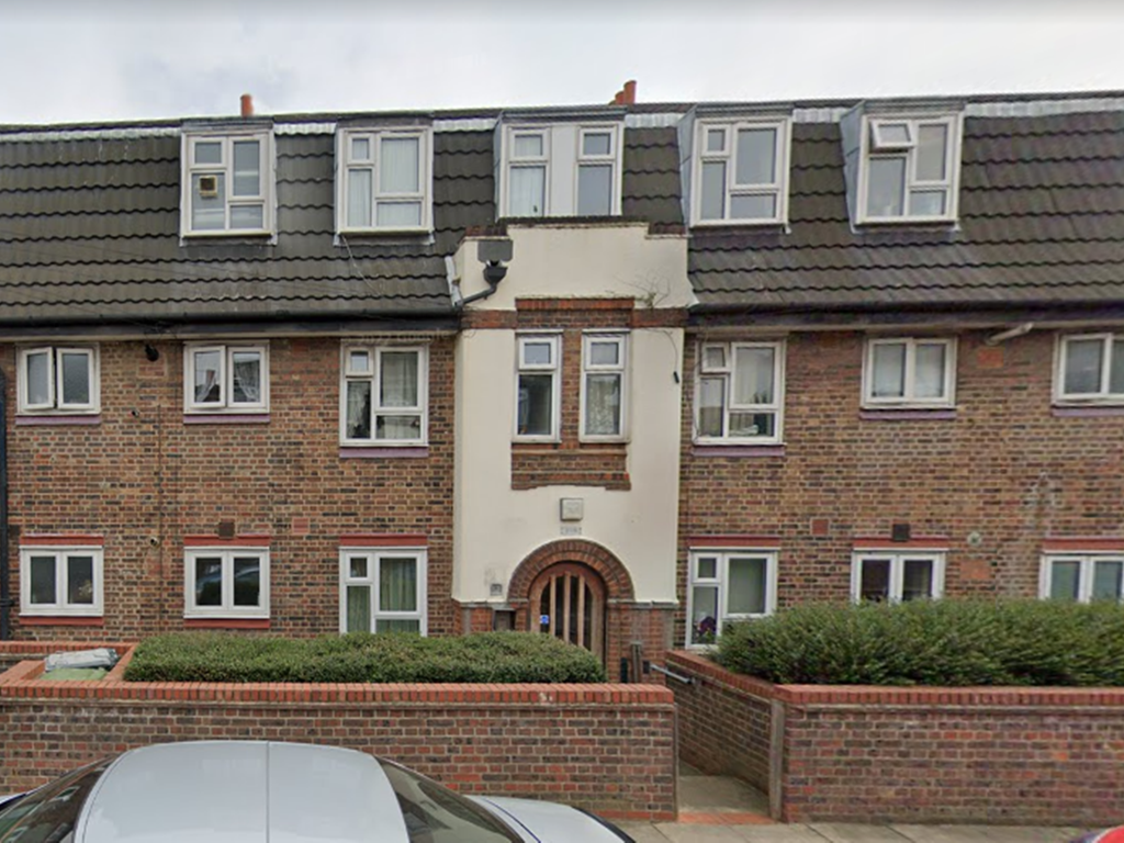 Room to rent in Jones Road, Plaistow, London E13 Zoopla