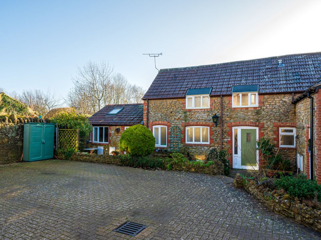 2 bed end terrace house for sale in Lower Street, Merriott, Somerset
