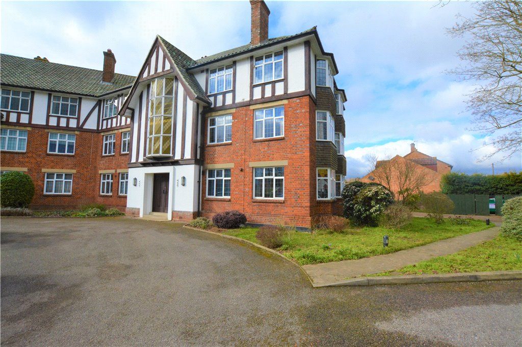 2 bed flat for sale in Green Tiles, Green Tiles Lane, Denham UB9 Zoopla