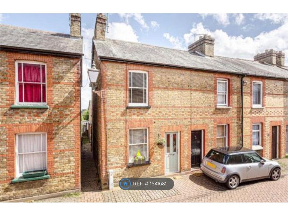 2 bed end terrace house to rent in Sidney Terrace, Stortford