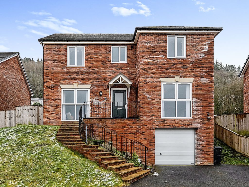 5 bed detached house for sale in Banwen Lane, Alltwen, Pontardawe