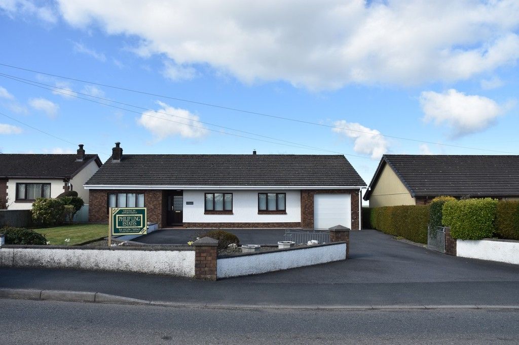 3 bed detached bungalow for sale in Saron, Llandysul SA44, £345,000
