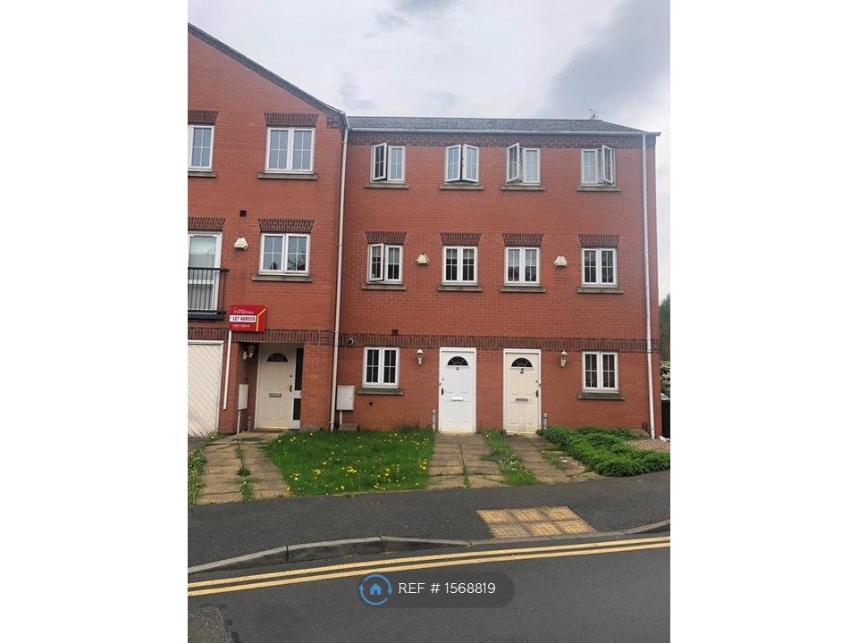 4 bed terraced house to rent in Grants Yard, BurtonOnTrent DE14 Zoopla