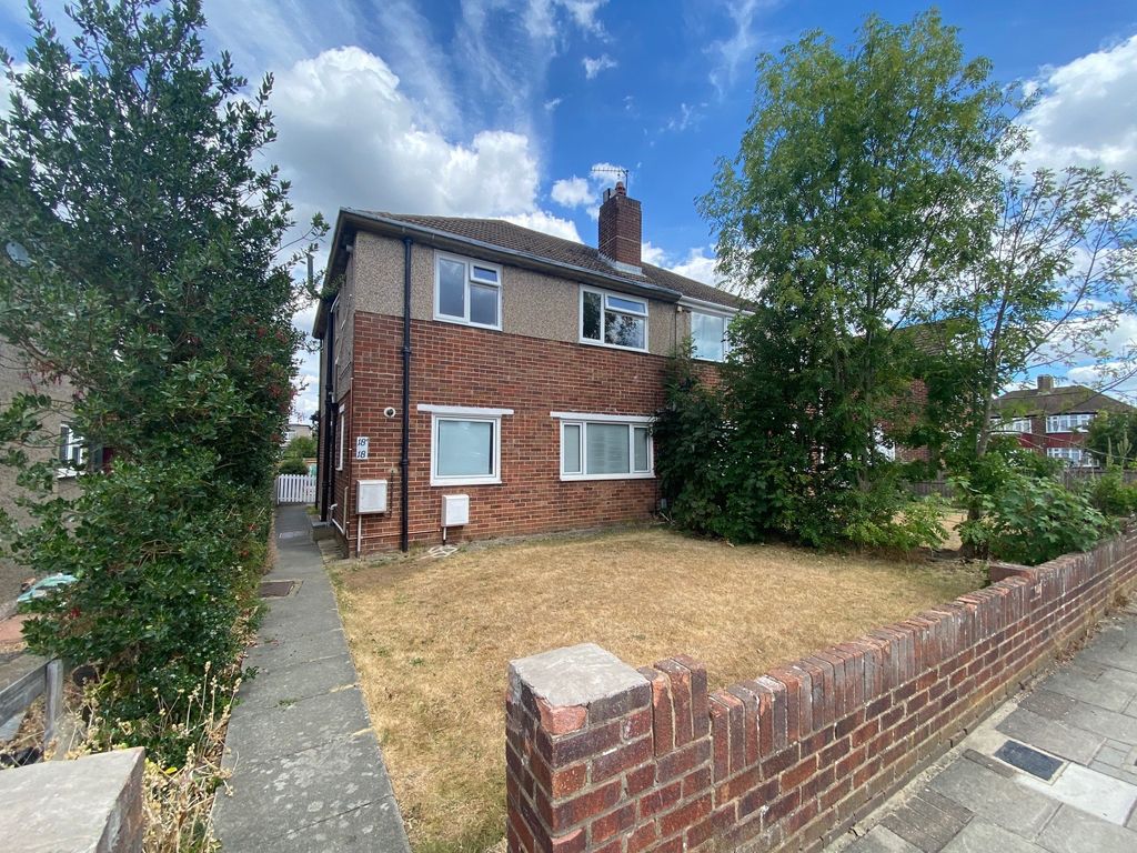 2 bed for sale in Shepperton Road, Petts Wood, Orpington BR5 Zoopla