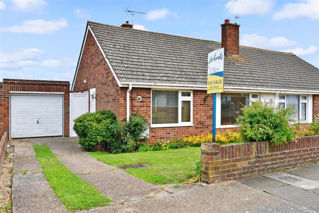 2 bed bungalow for sale in Thirlmere Avenue, Ramsgate, Kent CT11 Zoopla