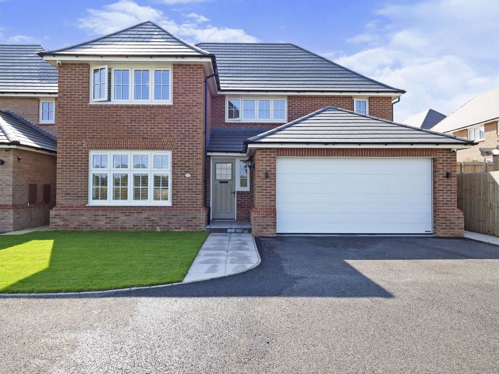 4 bed detached house for sale in Dale Acre Way, Breadsall, Derby DE21