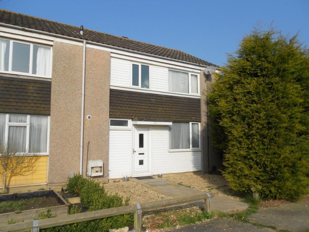 3 bed terraced house to rent in Thornton Place, Horley RH6 Zoopla