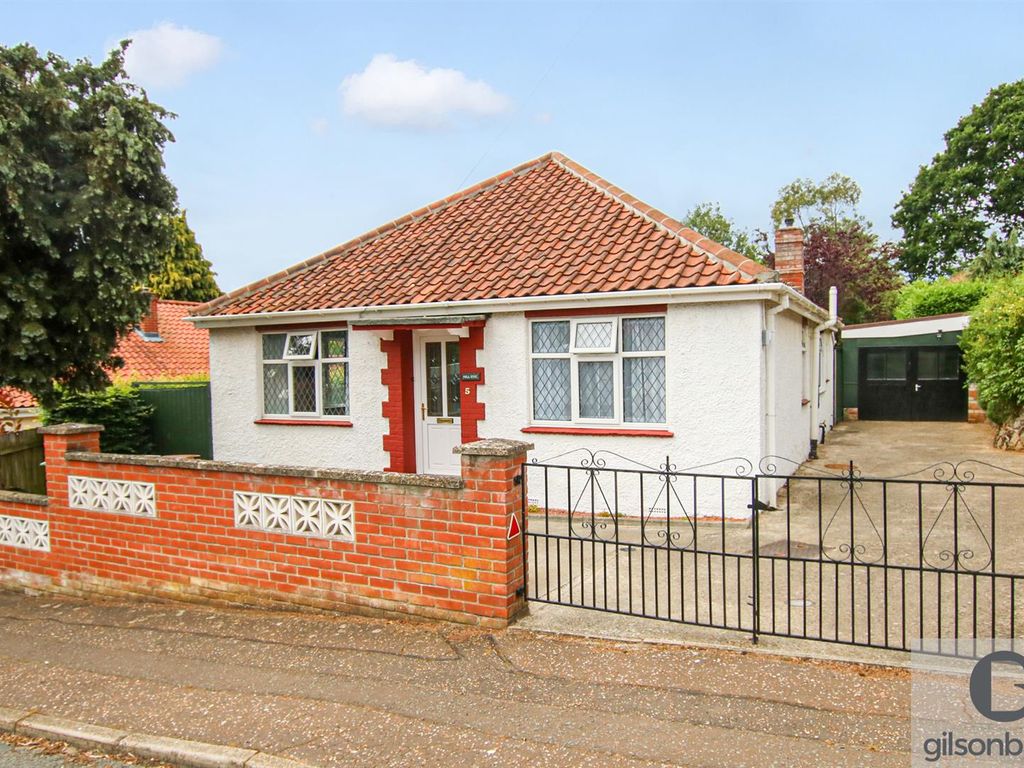 2 bed detached bungalow for sale in St. Andrews Avenue, Thorpe St